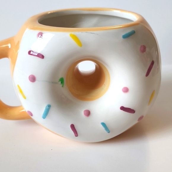 Donut Mug - Picture 2 of 4
